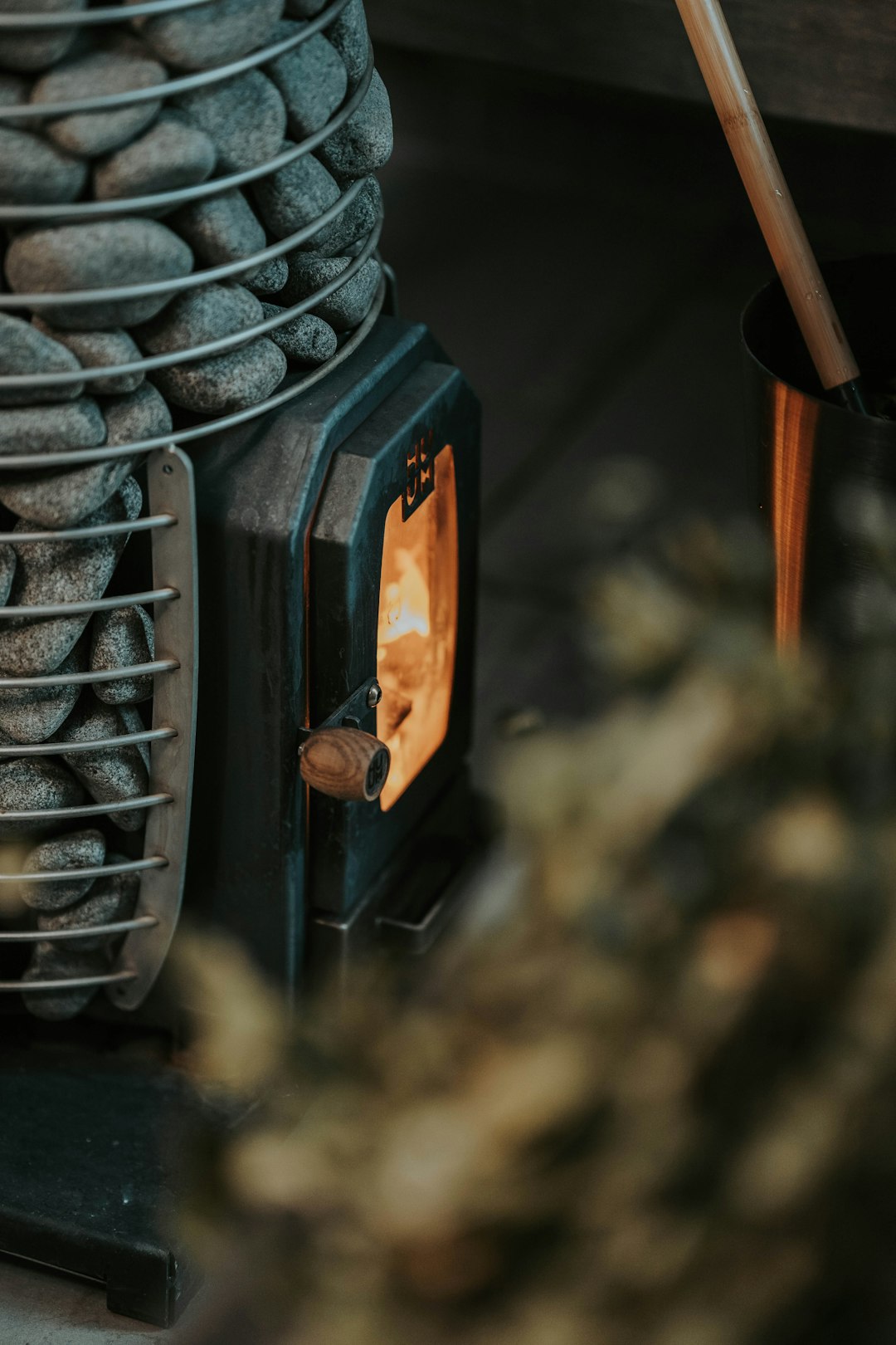 our-journey-02 HIVE Wood has taken the ancient wisdom of building sauna heaters to a new level. The most sensitive component of the wood-fired heater, the flame tamer, is made of 5 mm thick stainless steel and is therefore exceptionally durable. HIVE Wood is available also with a firebox extension, which allows you to heat the sauna from another room.